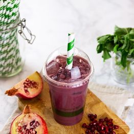 Vegware PS10-GS Jumbissimo Green Stripe 10mm Paper Straw alternative